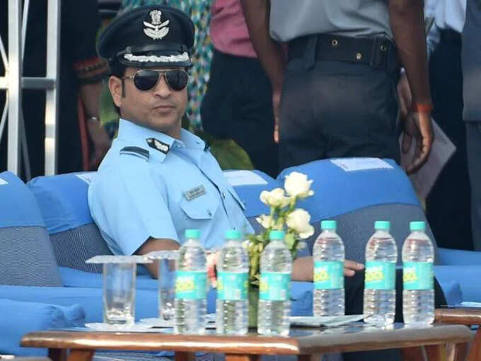 Sachin Tendulkar is the Group Captain in the Airforce.