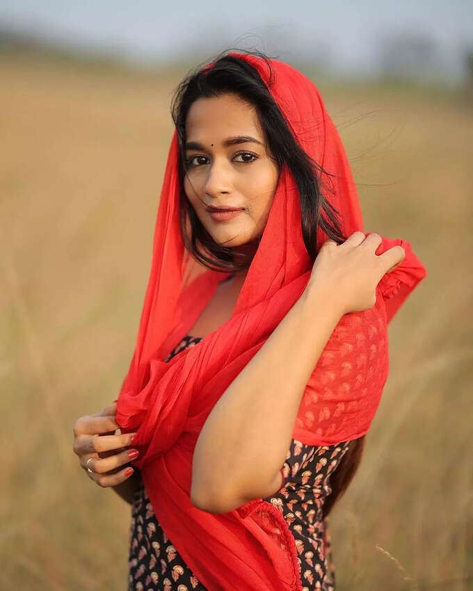 Kaavya Arivumani