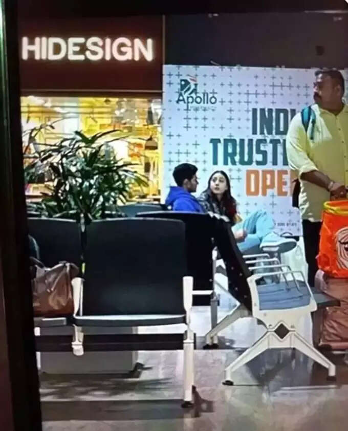 सारा अली खान- शुभमन गिल सारा अली खान- शुभमन गिल