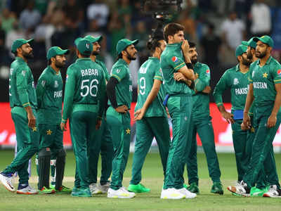 पाकिस्तान क्रिकेट की भारत को गीदड़भभकी, एशिया कप की मेजबानी छिनी तो अब दिखा रहा है आंख