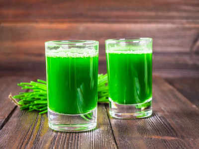 Wheat grass juice health benefits: రోజూ గోధుమ గడ్డి రసం తాగితే.. ఎన్ని ప్రయోజనాలో తెలుసా..?