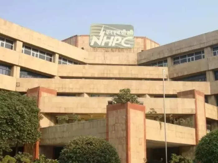 NHPC profit 10 percent rise