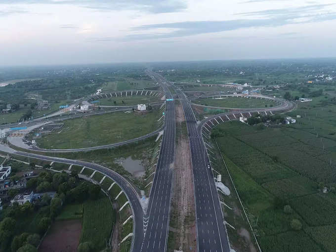 Country's first stretchable highway