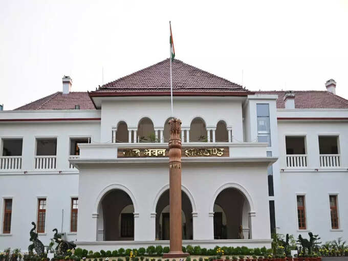 जेएमएम सुप्रीमो Shibu Soren अस्पताल से वापस घर लौटे, राज्यपाल Ramesh Bais ने मुलाकात कर स्वास्थ्य की जानकारी ली 2 राज्यपाल ने शिबू सोरेन के स्वास्थ्य की जानकारी ली