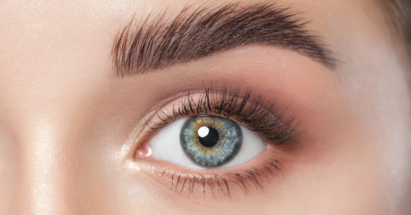 Castor Oil For Eyebrows: बढ़ानी है आइब्रो की ग्रोथ तो ऐसे इस्तेमाल करें कैस्टर ऑयल