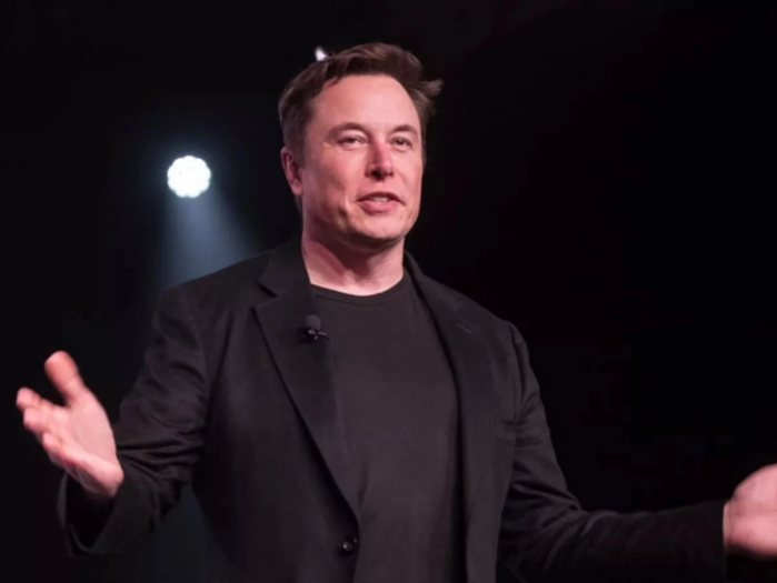 Elon Musk nears world’s richest title again