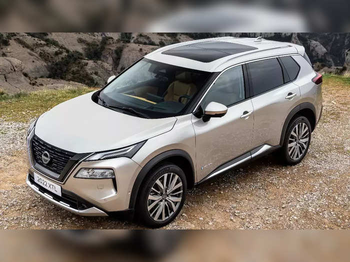 Nissan X-Trail: निसान की नई एक्स-ट्रेल हाइब्रिड कार को बेस्ट लार्ज एसयूवी 2023 अवॉर्ड