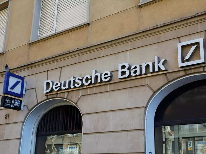 Deutsche BanDeutsche Bank, Credit Suisse, and what to know on the financial turmoilk.