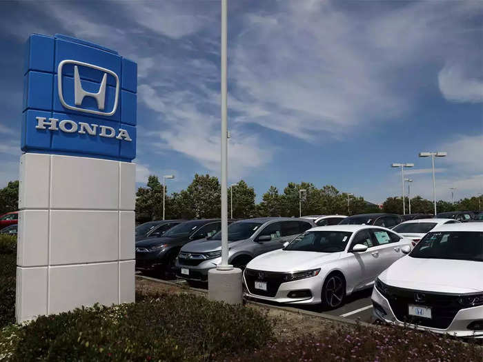 Honda ने Jazz, WR-V सहित ये मॉडल किए बंद, SUV लॉन्च करने की तैयारी