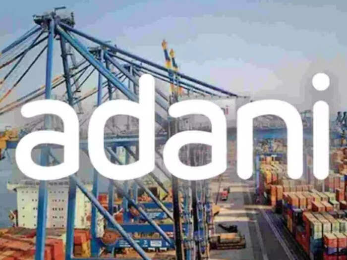 Adani Ports: நீண்ட நாளுக்கு பிறகு உயர்வை கண்ட அதானி போர்ட்ஸ்... ஜூலை 2022 க்குப் பிறகு சரக்கு அளவுகள் மிக உயர்ந்த அளவை எட்டியதால் பங்குகள் உயர்வு..!