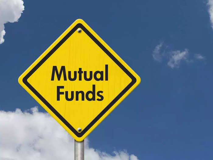 these top 11 mid cap mutual funds gives 35 percent profit in last 3 years