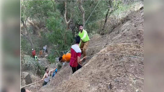 बोरघाटात मृत्यूचं निमंत्रण! मुंबईला जाताना बसने अचानक लेफ्ट टर्न का घेतला? कारण आलं समोर