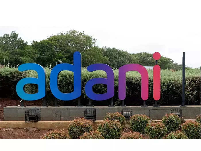 Adani Group Stocks: अडानी के 10 में से 6 शेयर टूटे, 4 Stocks चढ़े, जानिए हर स्टॉक का भाव