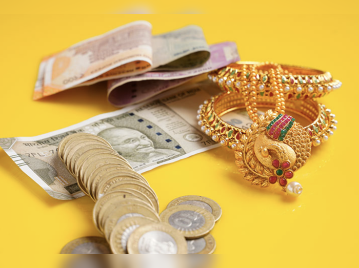 Gold Loan: 5 banks are offering gold loan at cheap rates, know the loan tenure and repayment strategy
