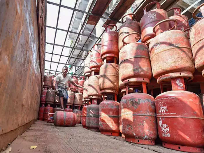 LPG Cylinder: ফাইল ফটো