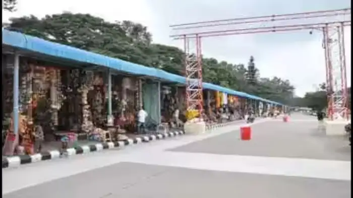 Tirumala War on Tirumala: Hotels closed due to shortage of gas cylinders