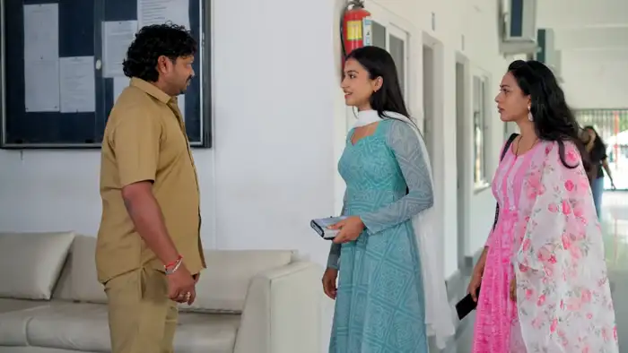 ప్యూన్ అతి వినయం