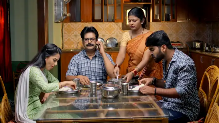 శైలు నాన్నకి ఫోన్ చేసిన కేశవ