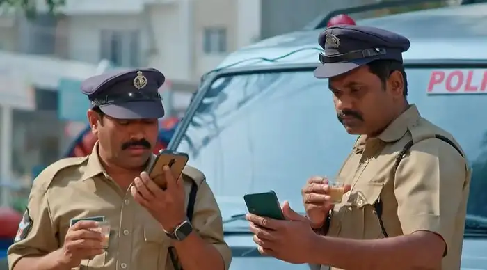 వీడియో చూసి.. పోలీసుల గాలింపు..