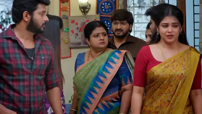 ఇల్లు వదిలిపోయిన ప్రభావతి..