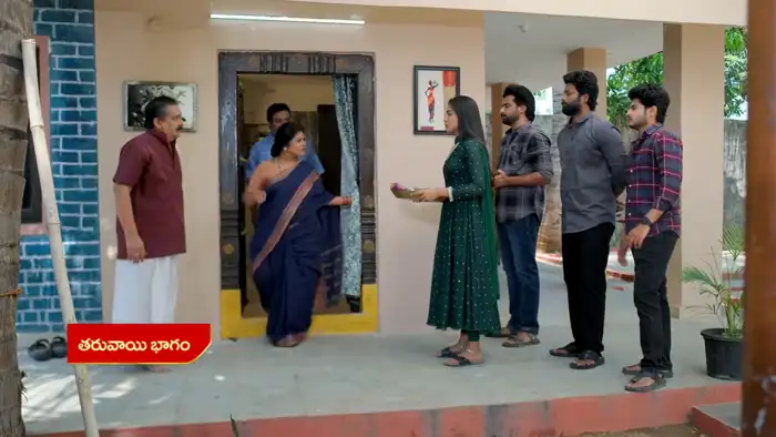 తాంబూలాలు తీసుకొని తాయారు ఇంటికి