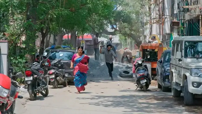 శివ వేట కత్తితో దాడి.. ప్రభావతి పరుగో పరుగు..