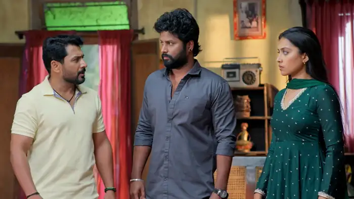 ఏంటి పెళ్లి పెద్దలైపోయారా?