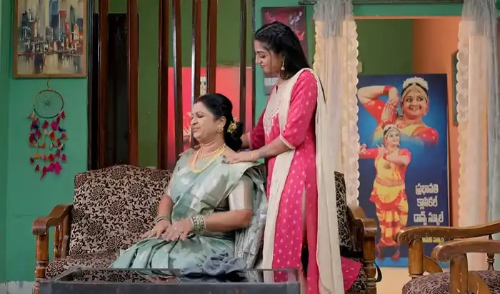 నిజం కక్కిన కామాక్షి..