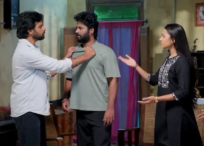 కాలర్ పట్టుకున్న కేశవ