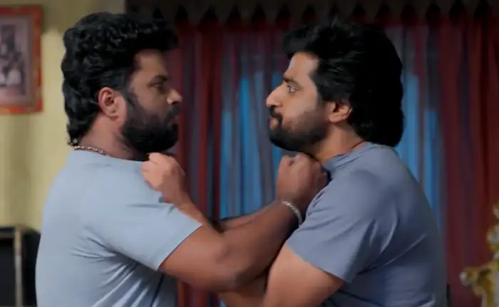 కేశవ, చక్రి గొడవ..