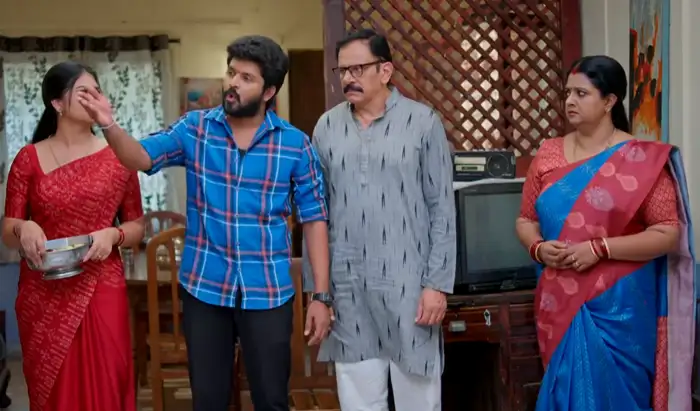 పగలబడి నవ్విన సత్యం..