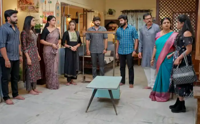 పోలీసుల్ని పిలిపించాలా?