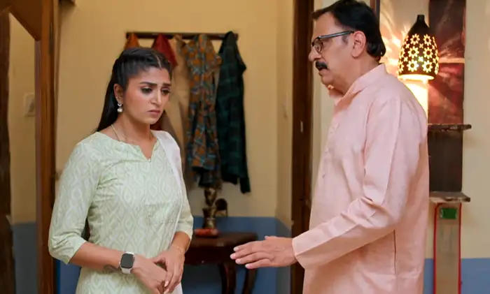 రోహిణి మొసలి కన్నీరు..
