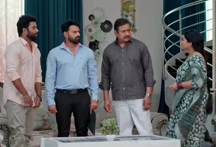 మళ్లీ డ్రైవర్‌గా చక్రి..