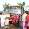 తిరుమల శ్రీవారికి ఖరీదైన బస్సు విరాళంగా ఇచ్చిన మహిళా భక్తురాలు.. 15 యాపిల్ ట్యాబ్‌లు ఇచ్చారు