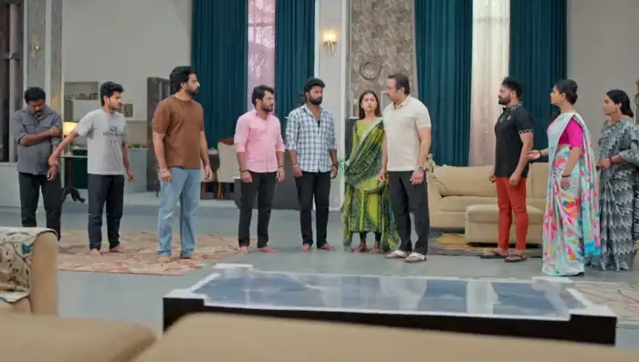 లాగి పెట్టిన కొట్టిన కేశవ..