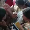ఉచిత బస్సు పథకం ప్రారంభం వేళ.. కేరళ డెయిరీ మంత్రి తలపై పడ్డ పాయసం.. వీడియో వైరల్