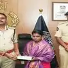తిరుపతి హోటల్ లేడీ క్యాషియర్ నిజాయితీ.. బెంగళూరు పెళ్లింట్లో ఆనందం