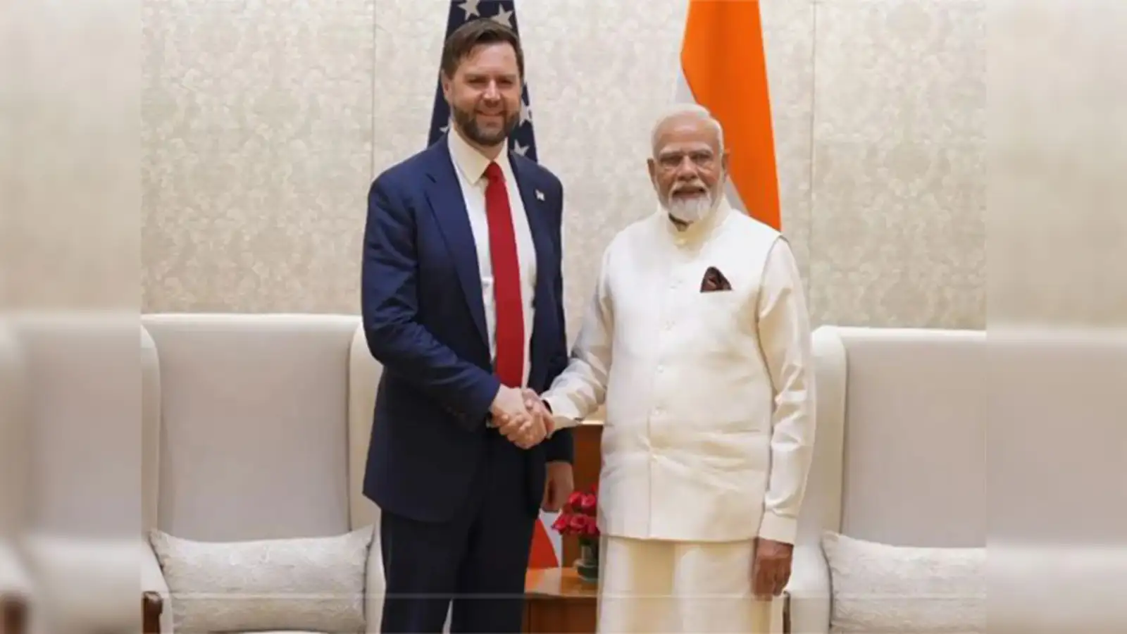 భారతప్రధానికి ఫోన్ చేసిన అమెరికా ఉపాధ్యక్షుడు జేడీ వాన్స్.. కంగ్రాట్స్ చెప్పిన మోదీ – world