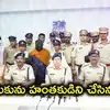 మైనర్ కొడుకును కిల్లర్‌గా మార్చిన తల్లి.. బంగారం, డబ్బు కోసం ఇద్దరు మహిళల హత్య
