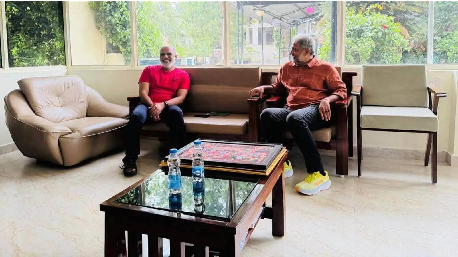 వంగవీటి రాధాతో వల్లభనేని వంశీ భేటీ.. ఇద్దరు నేతలు ఎందుకు కలిశారంటే – politics