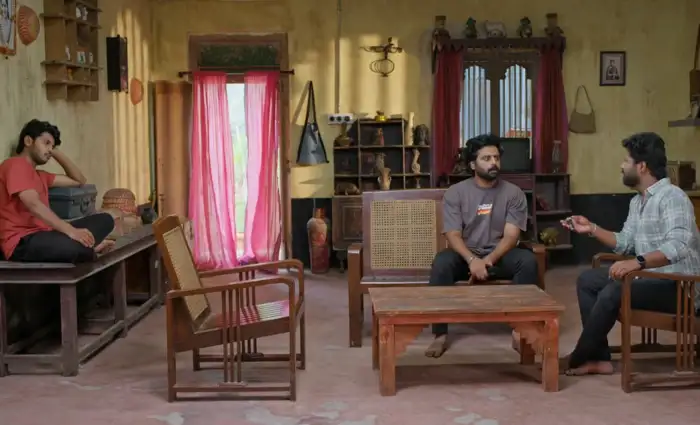 ప్రేమిస్తుంది నిన్నే అంట..