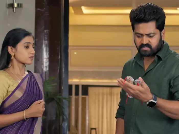 వెళ్లకుండా అడ్డుకున్న సంజు..