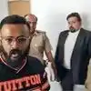 సుప్రీంకోర్టు జడ్జినంటూ సుకేష్ చంద్రశేఖర్ బెదిరింపులు.. 8 ఏళ్ల జైలుశిక్ష వేసినన్యాయస్థానం