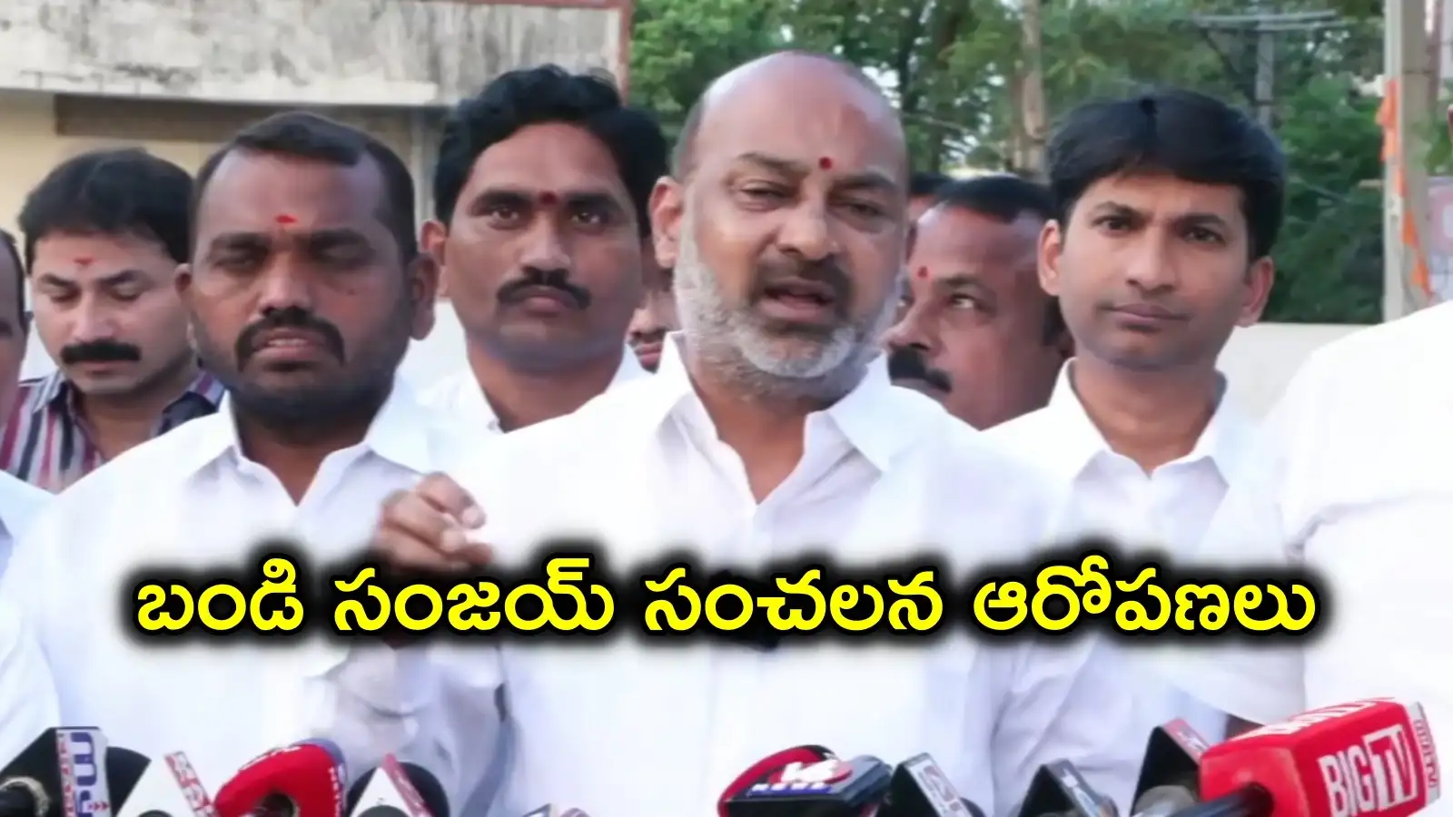 తెలంగాణ మరో బంగ్లాదేశ్ కాబోతోంది.. బండి సంజయ్ సంచలన వ్యాఖ్యలు – politics