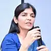 పదే పదే కాల్స్, మెసేజ్‌లు చేస్తున్నారా?.. అది స్టాకింగ్‌లో భాగమే : ఏపీ మహిళా కమిషన్ చైర్‌పర్సన్