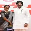 'అప్పుడు ఒక్క రూల్ వల్ల కుదర్లేదు, ఈసారి నా భర్తకు ఛాన్స్ ఇవ్వండి'.. పవన్ కళ్యాణ్ రాయపాటి అరుణ రిక్వెస్ట్