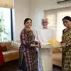 విజయసాయిరెడ్డిని కలిసిన వైఎస్ షర్మిల.. వైఎస్సార్ అంటూ విజయసాయి ఇంట్రెస్టింగ్ ట్వీట్