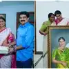వైఎస్ షర్మిలకు మంత్రి సీతక్క ప్రత్యేక కానుక.. ఎప్పటికీ గుర్తుండిపోయే మధుర జ్ఞాపిక అంటూ భావోద్వేగం