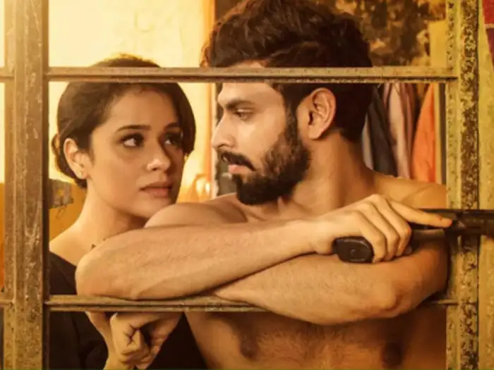 Who is Raahei, the heroine of Joshua Imai pol kakkha : ஜோஷ்வா இமை போல் ...